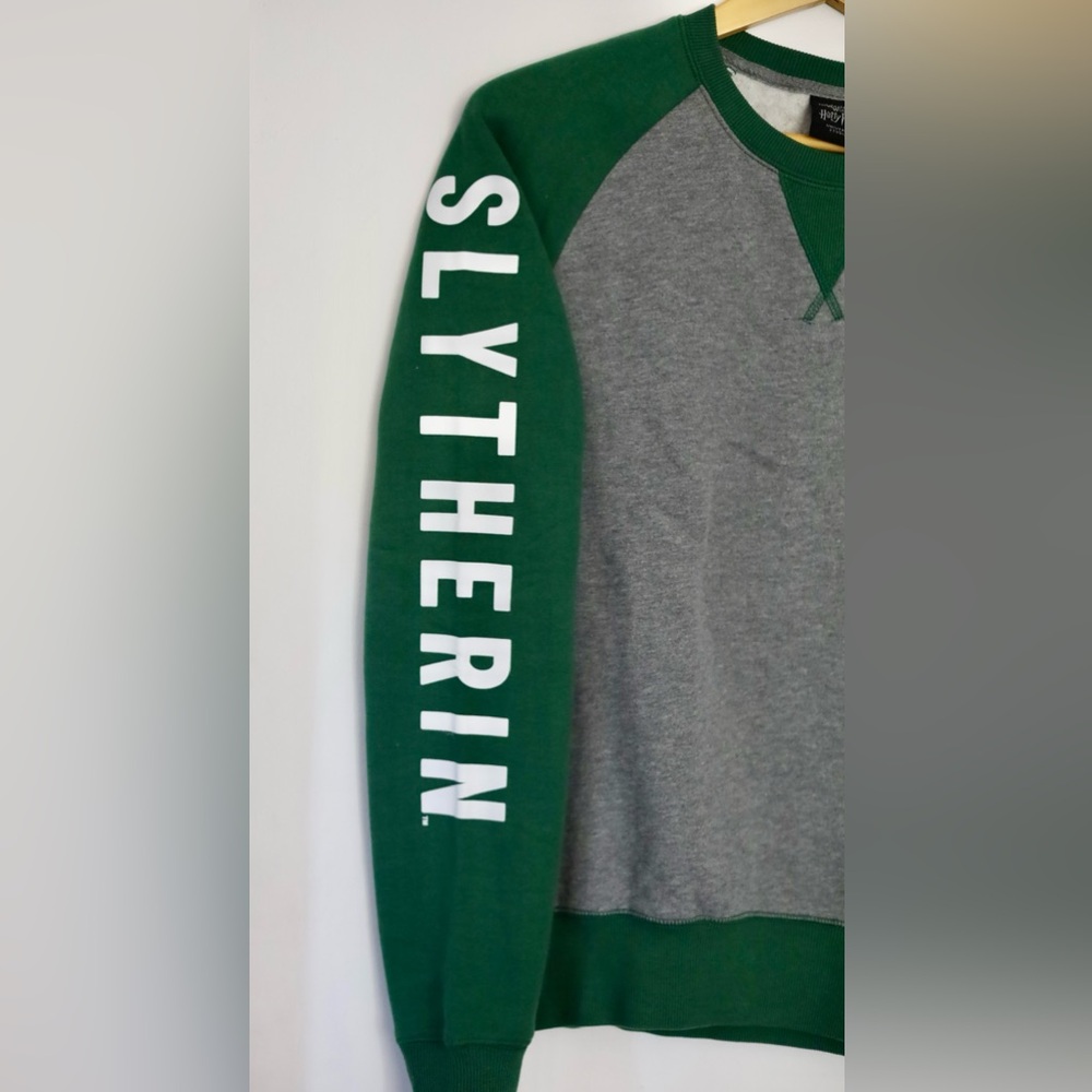 Universal Studios Sweatshirt Wizarding World Harry Potter Slytherin- New - Picture 6 of 6